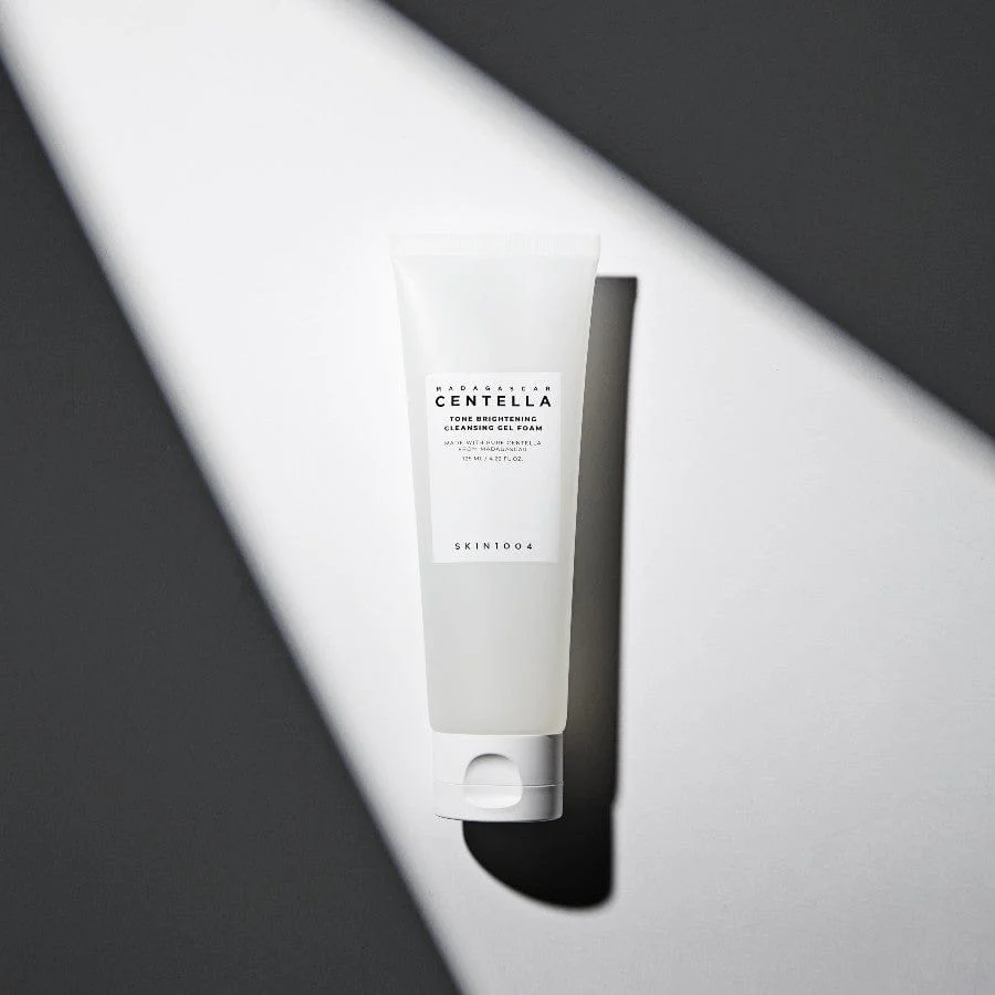 Skin1004 Madagascar Centella Tone Brightening Cleansing Gel Foam - 125ml - Image 2