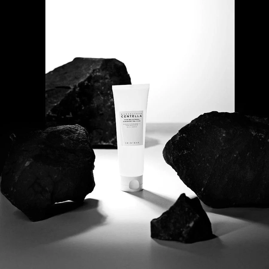 Skin1004 Madagascar Centella Tone Brightening Cleansing Gel Foam - 125ml - Image 3